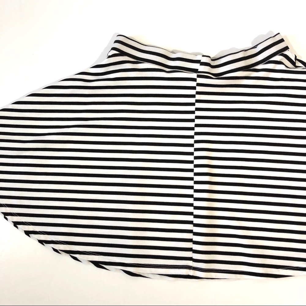 PINK VS Black and White Striped Skater Skirt - Picture 8 of 8